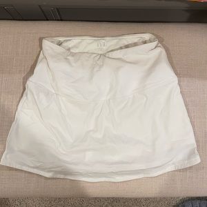 IVL tennis skirt